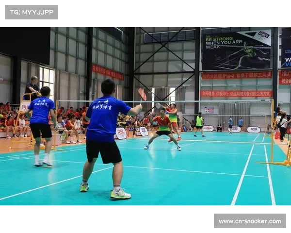 郑州青少年羽毛球梯队迅速崛起 丙组男团强势晋级展现青训成果 郑州青少年羽毛球梯队迅速崛起 丙组男团强势晋级展现青训成果